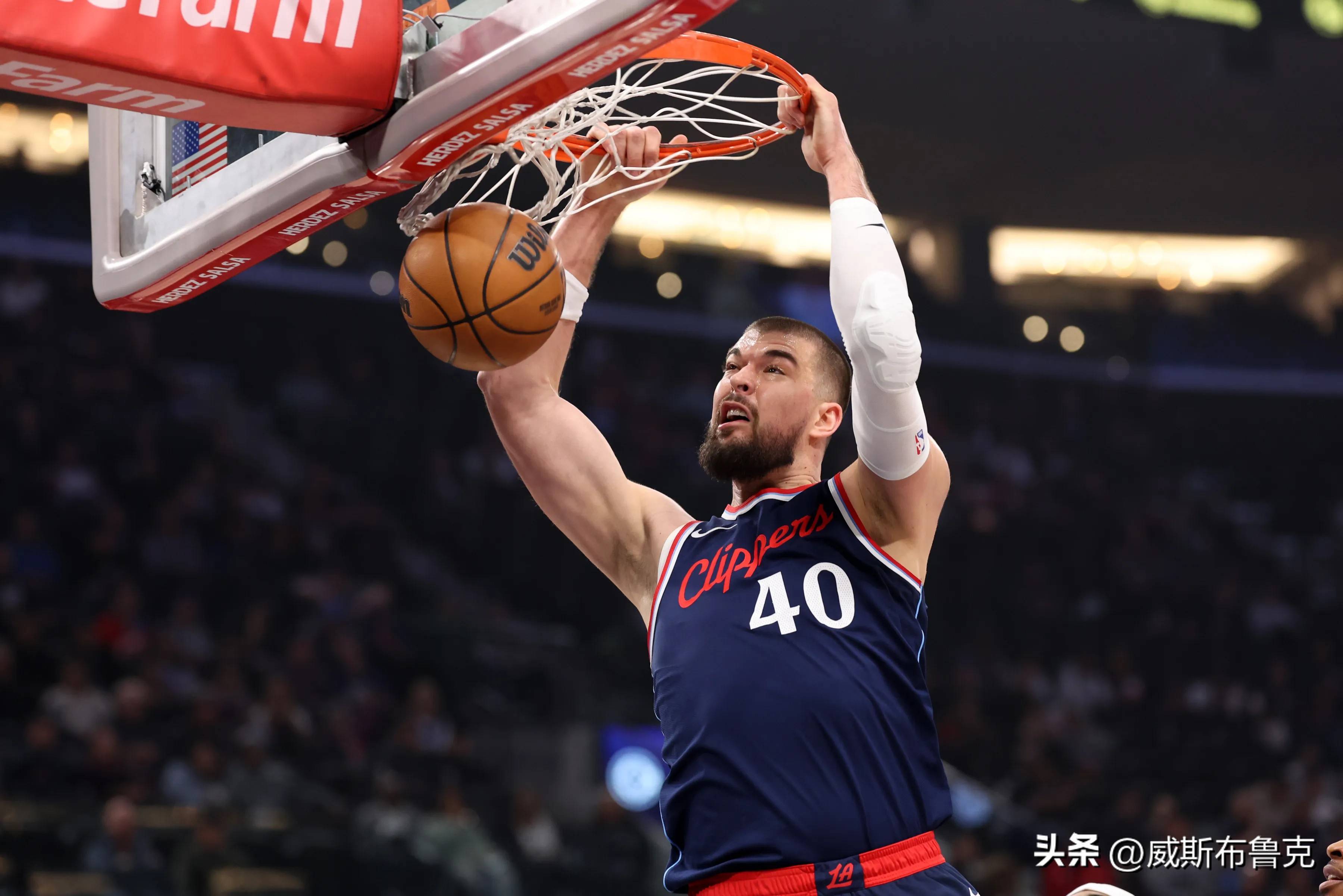 LOL比赛直播官网 -清晨洛杉矶快船调整名单以备欧篮联，官宣签约环节打磨，压力陡增，控场能力受关注的简单介绍