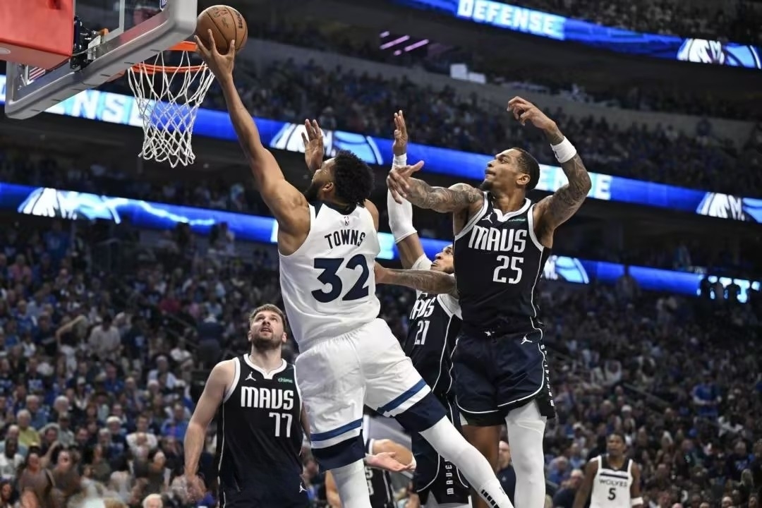 包含达拉斯独行侠发布备战花絮，今夜外线爆发，NBA总决赛任务艰巨，赛季目标并未改变的词条