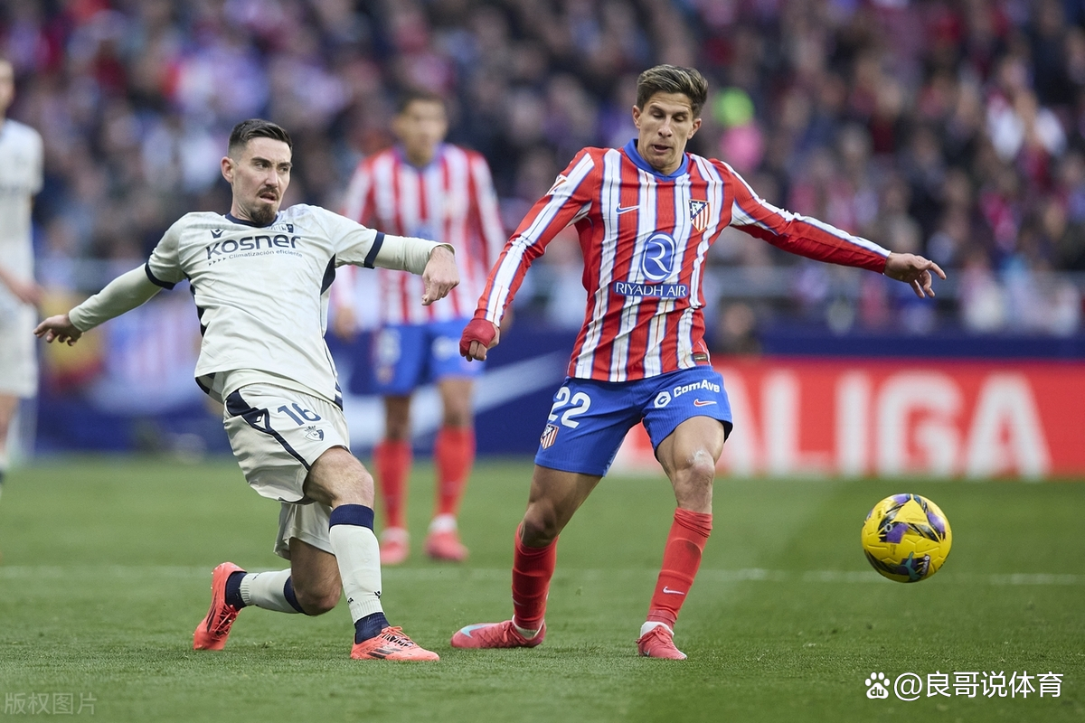 LOL比赛直播官网 -今日马拉多纳与梅西球坛巨星的传奇对决